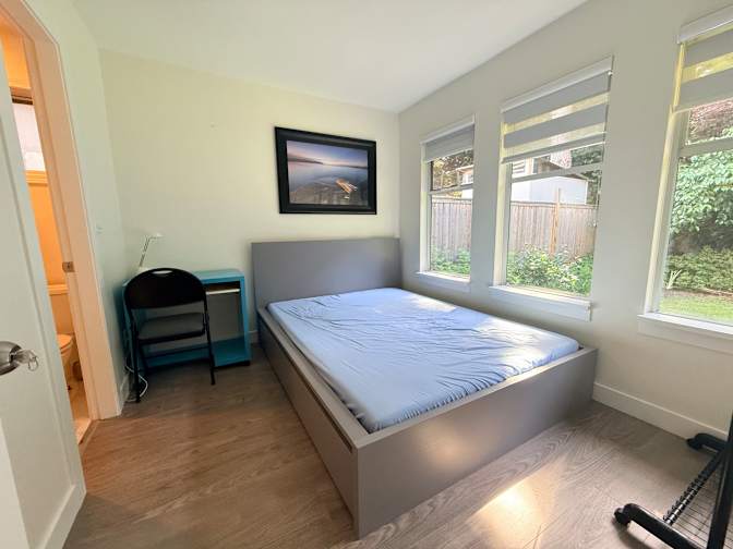 Sunny's room
