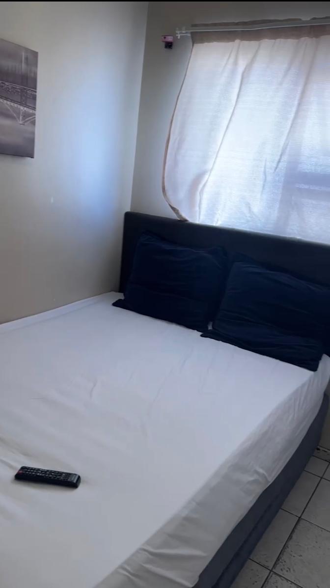 Best's room