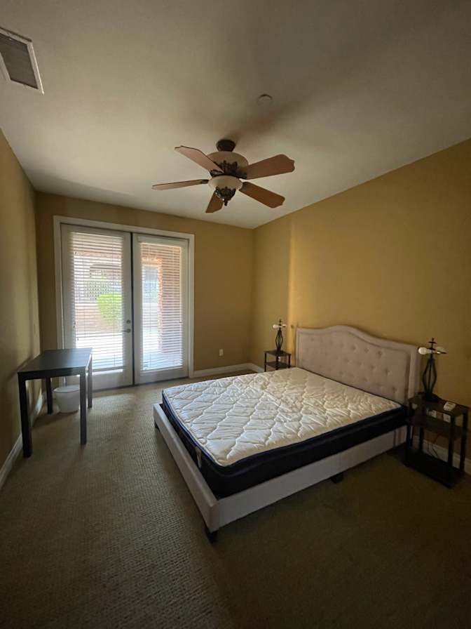 Sara's room