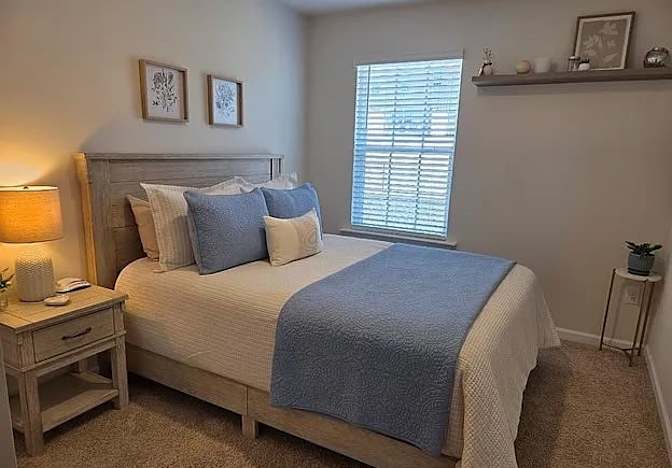 Mo's room