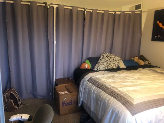 Alfredo's room