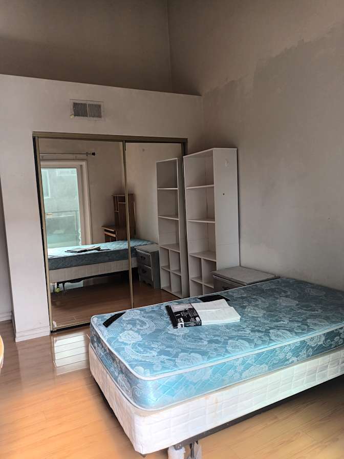 Lynn's room