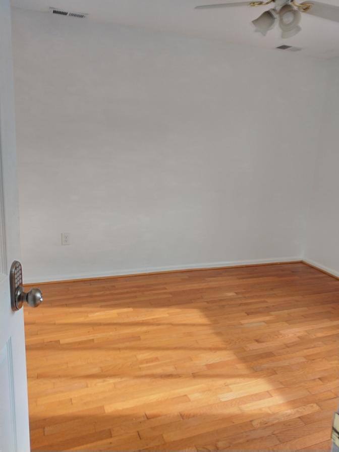 Jundong "JD"'s room