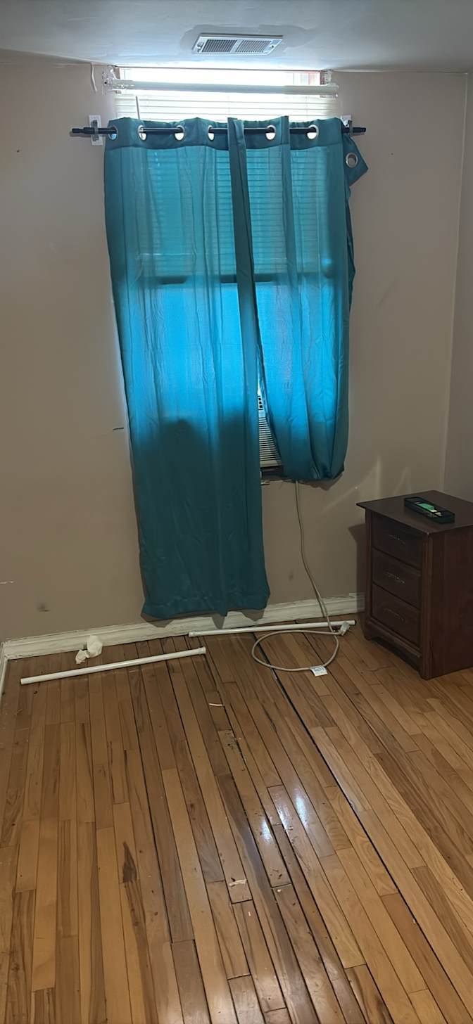 William Mijares's room