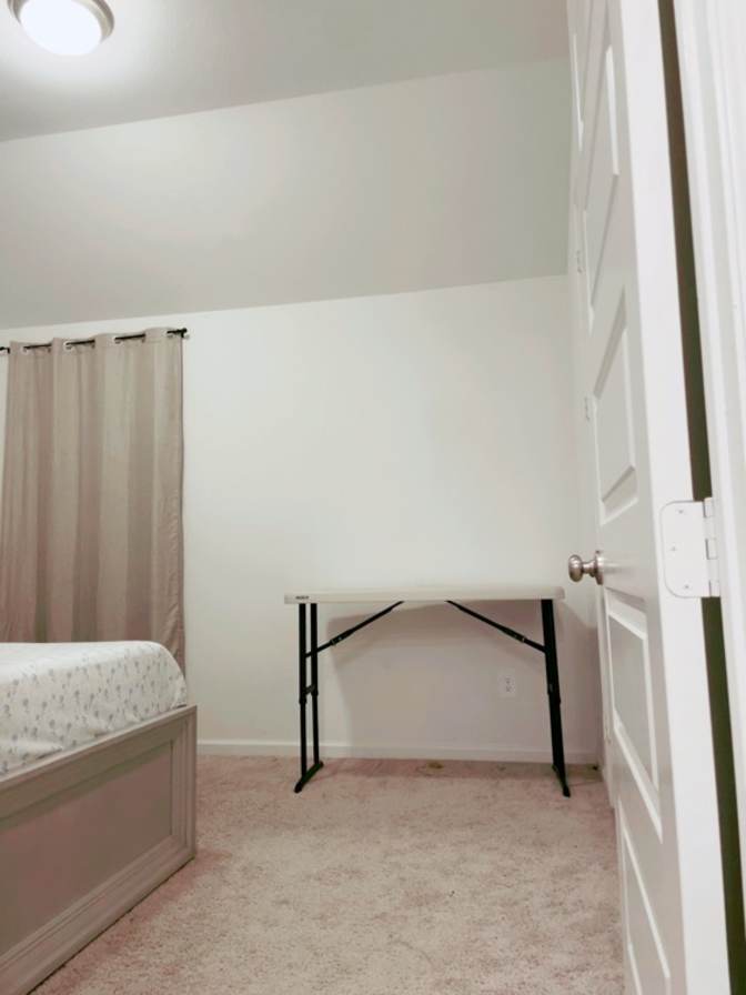 Rajnish's room