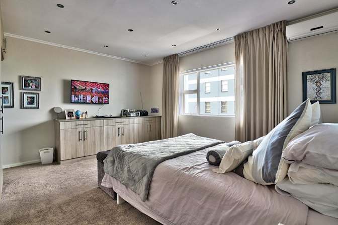Monique's room
