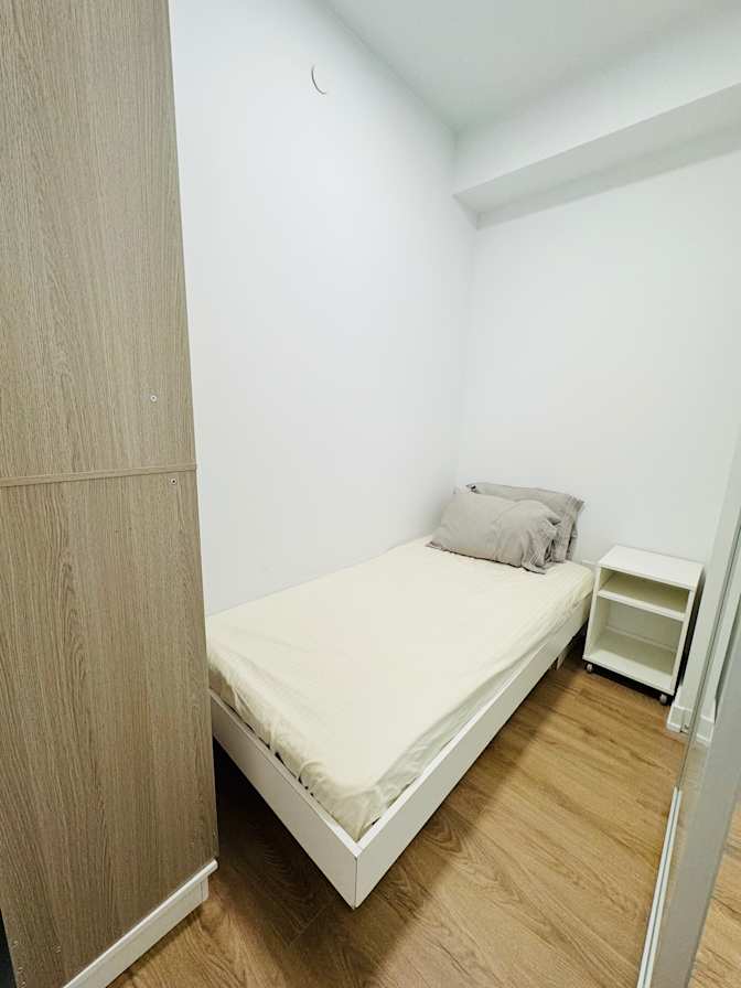 VH Rentals's room