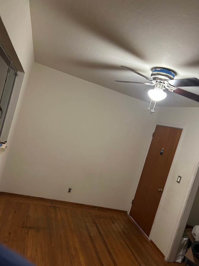 Maria V's room