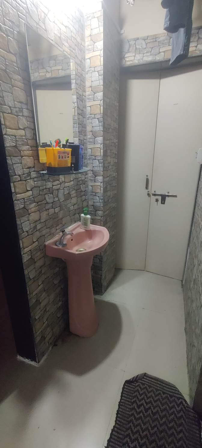 kasar saniraj shantinath's room