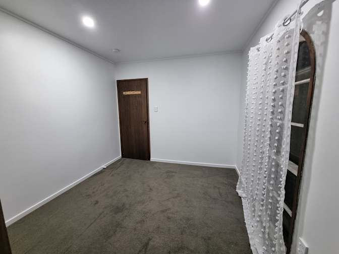 Davinder's room