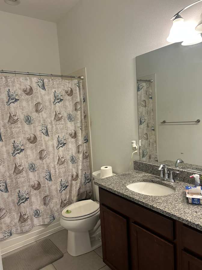 VANESSA's room