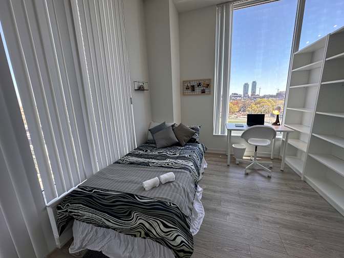 melisa derya's room