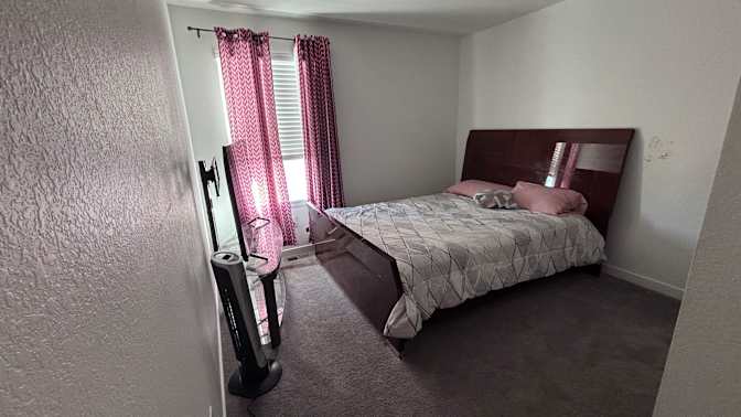 Kayy's room