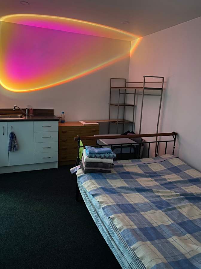 Kate's room