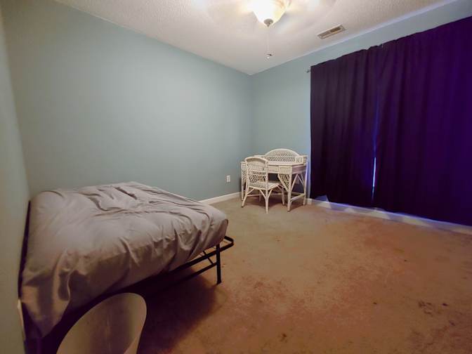 Azi's room