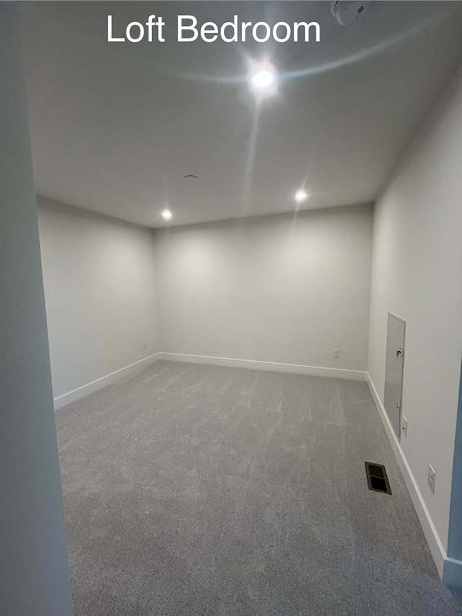 Navpreet Singh's room
