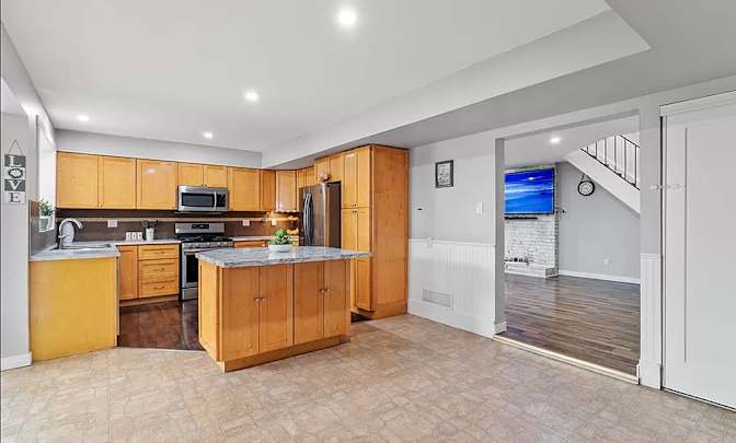 Robert Brzyski's room