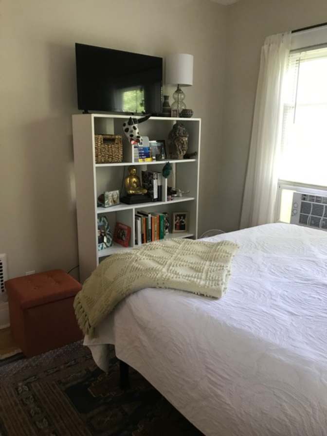jeanette's room