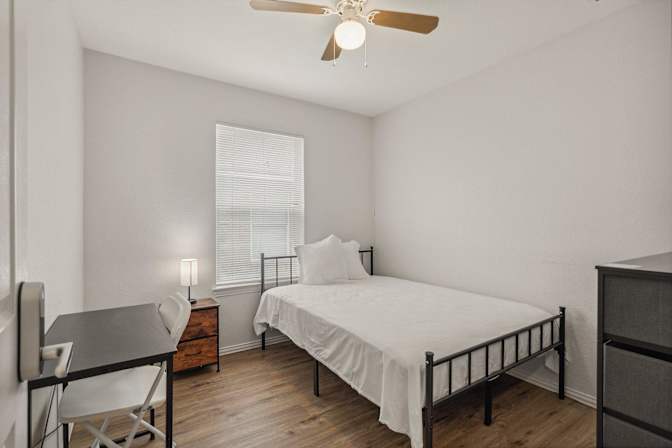 PadSplit's room