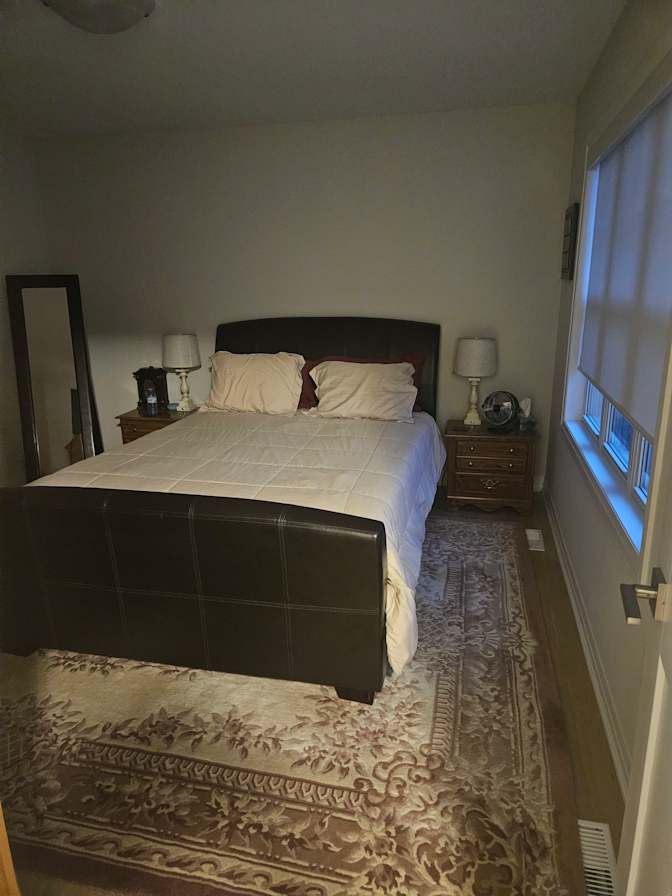 Tammy Lee Grey's room