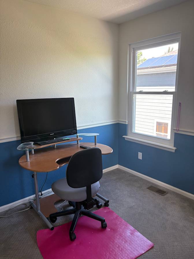 Hannah's room