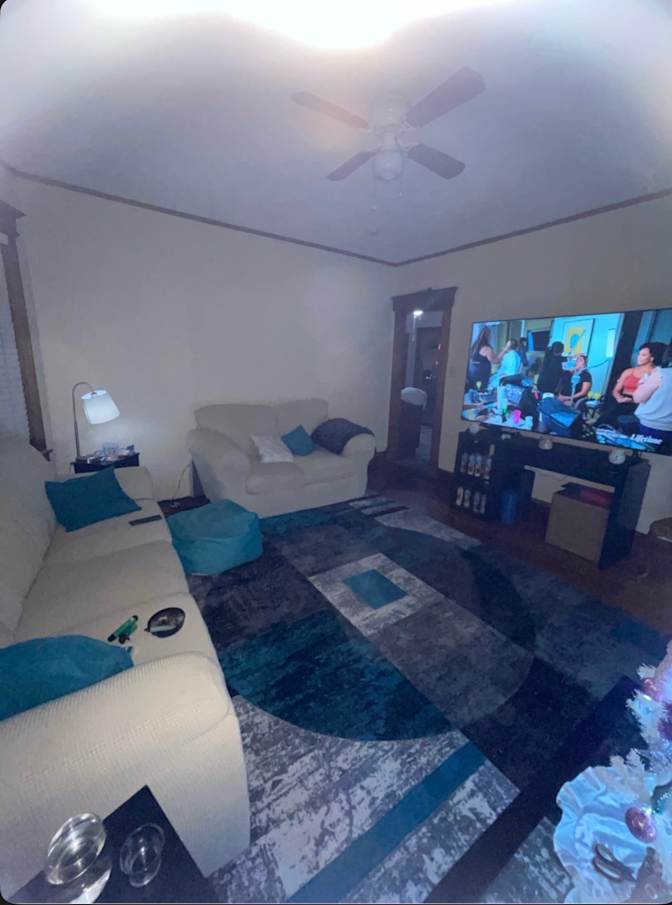 Nic's room