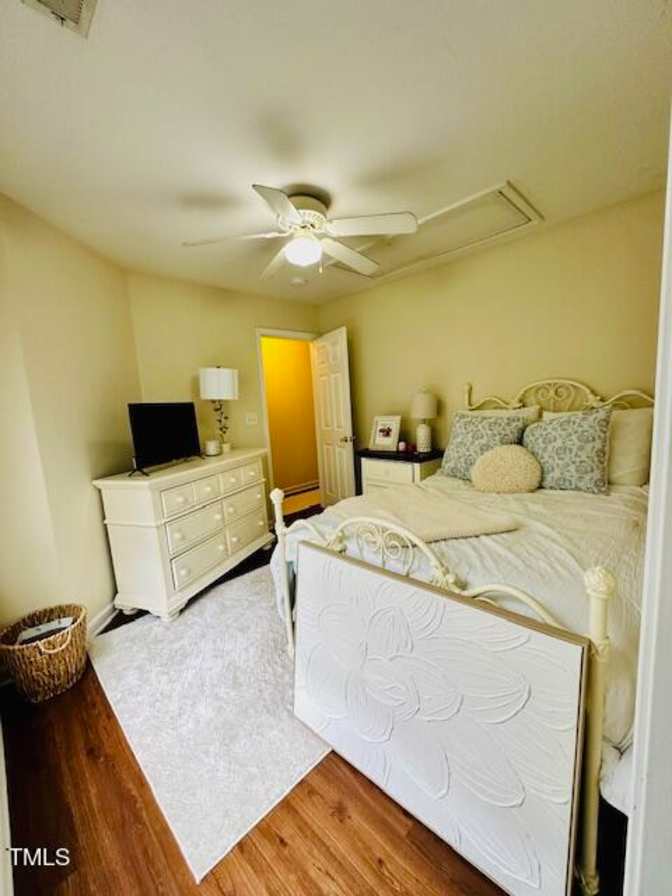 Jorden's room