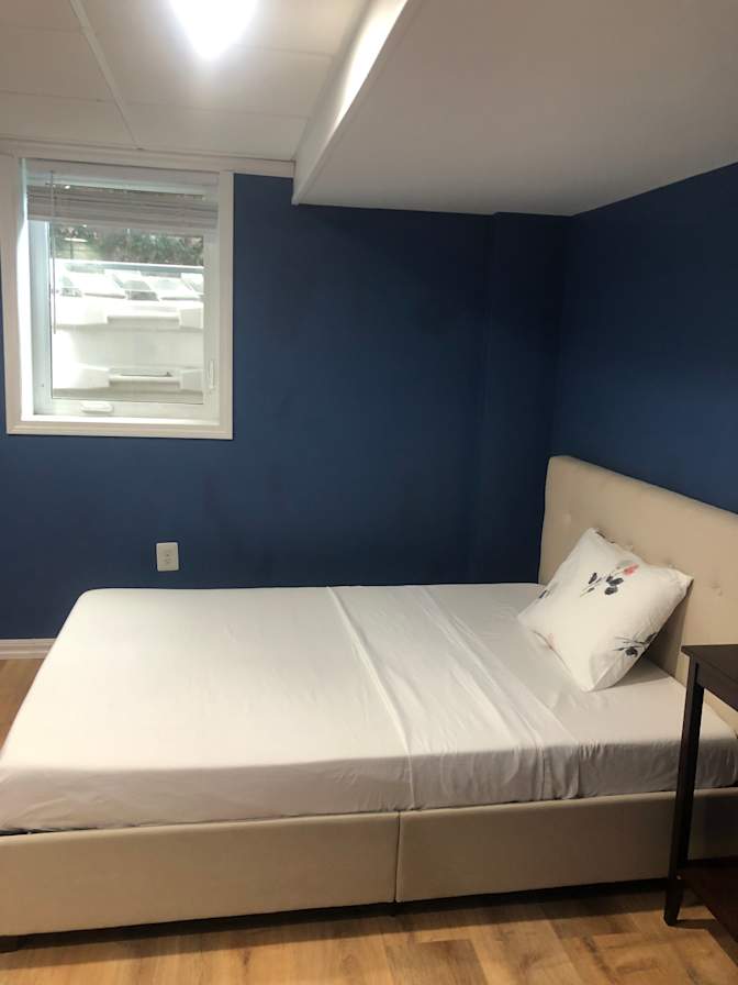 Roxanne's room
