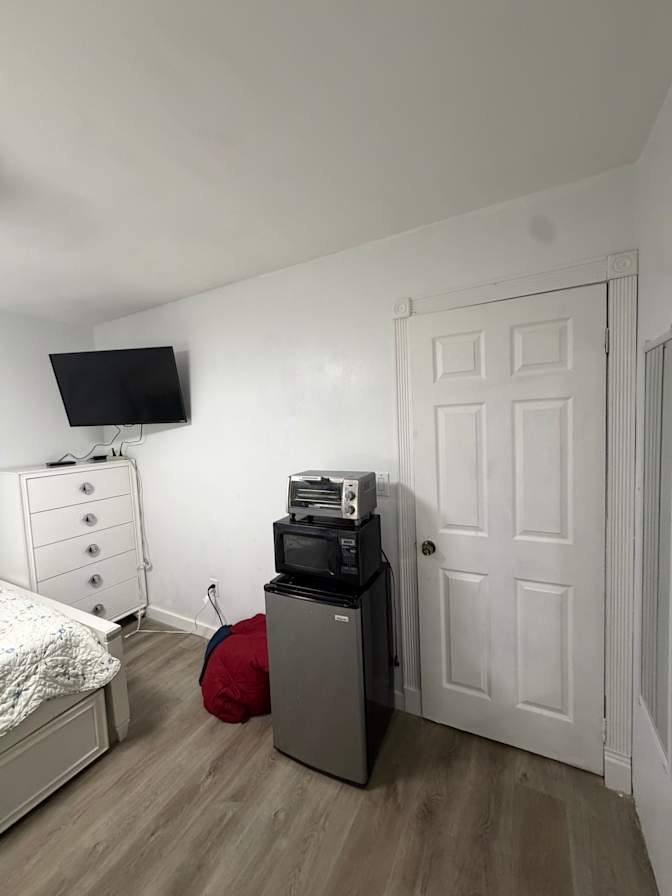 Davia Garcia's room