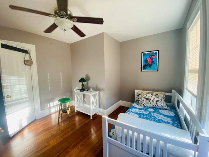 Cici's room