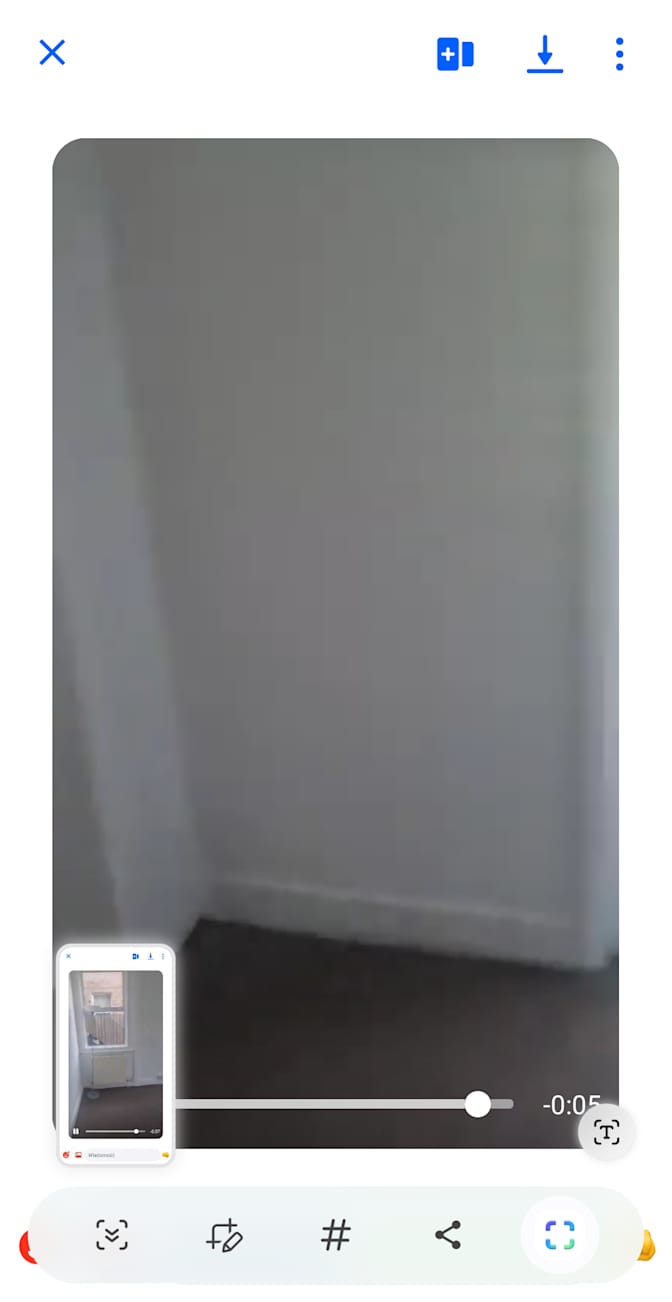 Kamil KRZYSZTOF SZKOLAK's room