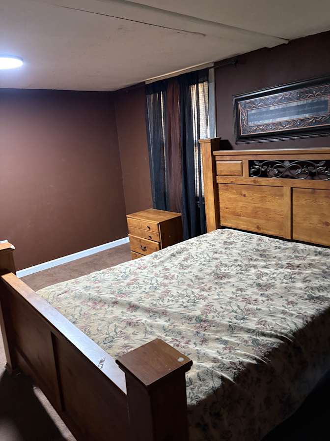 Tracy's room