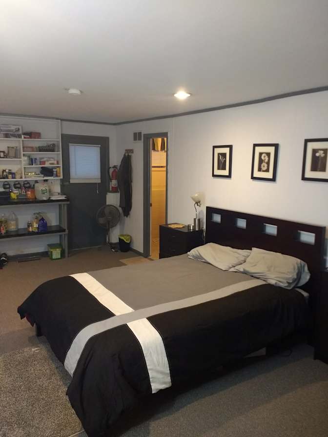 JEAN's room