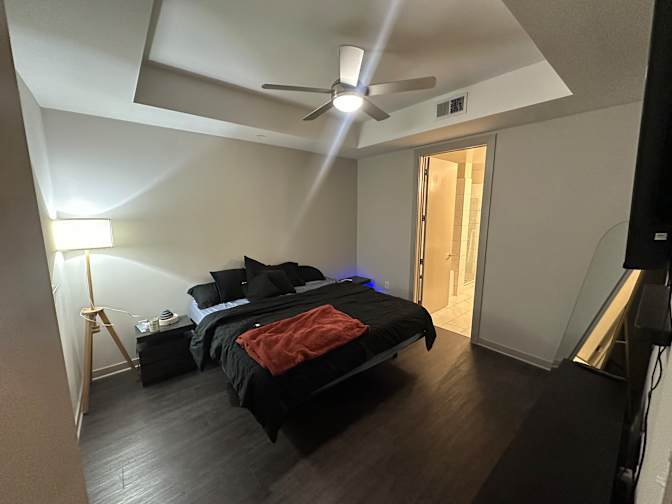 alexis's room