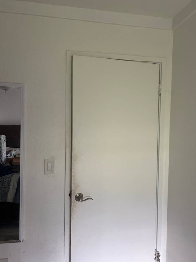 Tony's room