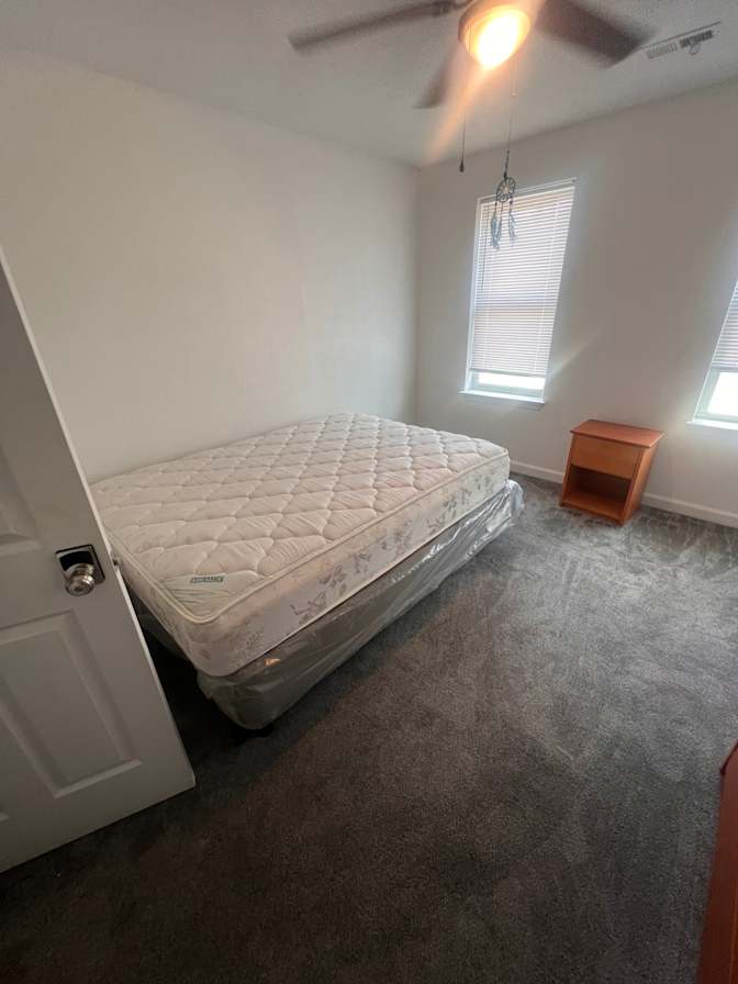 Jay/Nikki's room