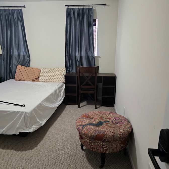 Suma's room