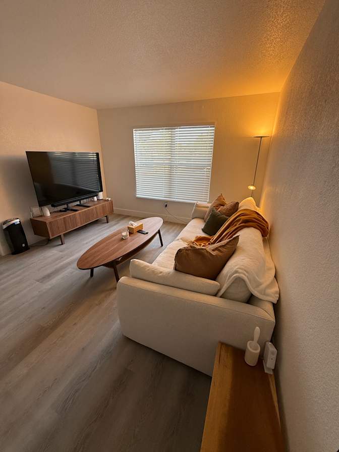 Carmen's room