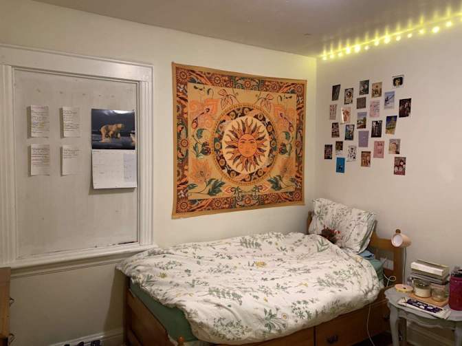 jaz's room