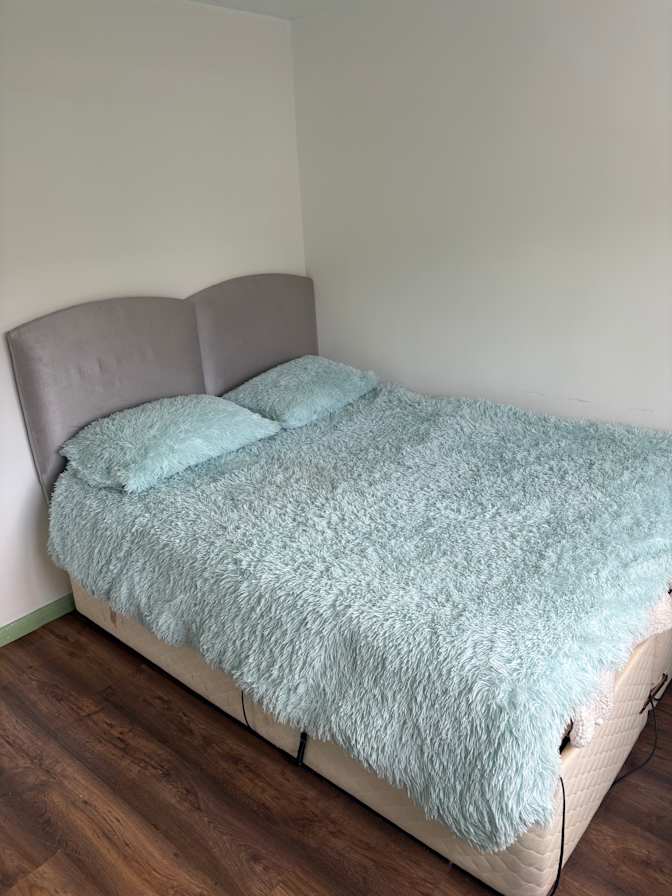Susan Curtis's room
