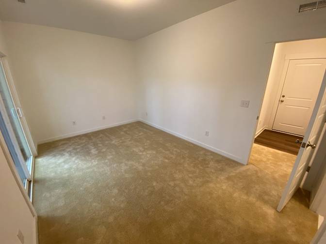 Alcove Rooms's room