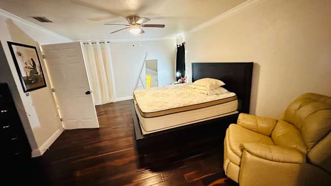 Samantha's room