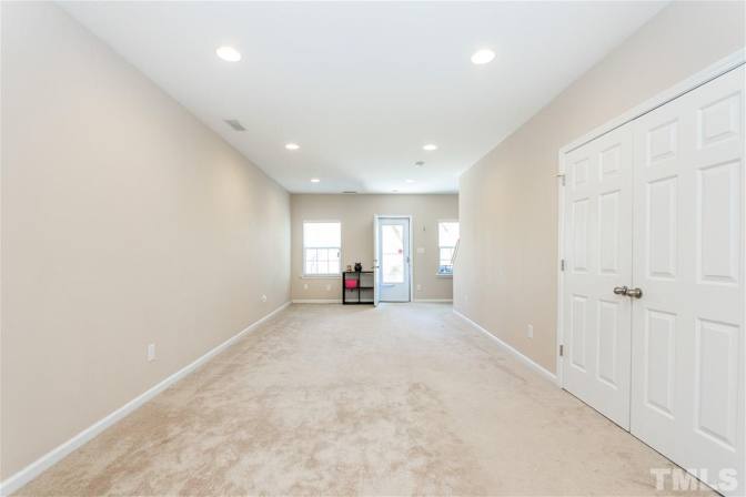 Alcove Rooms's room