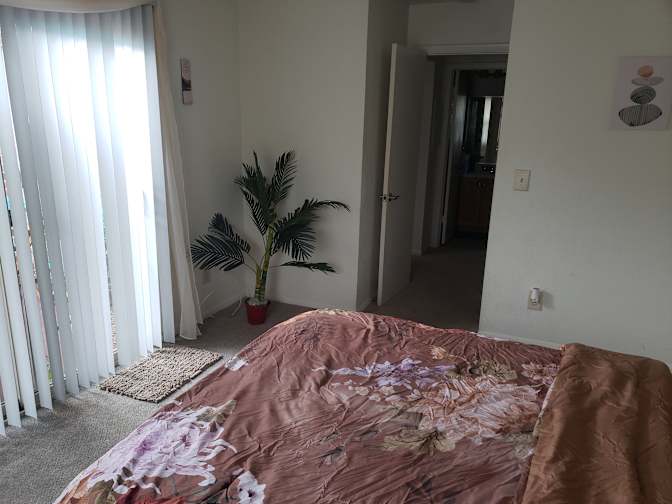 Carla's room