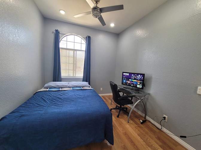 Sandra's room