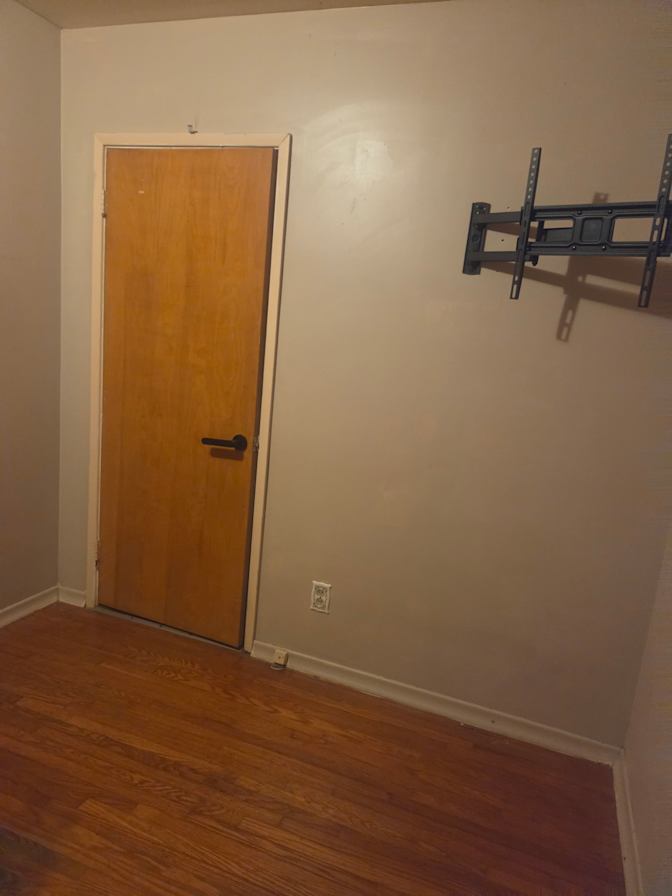 Kali's room
