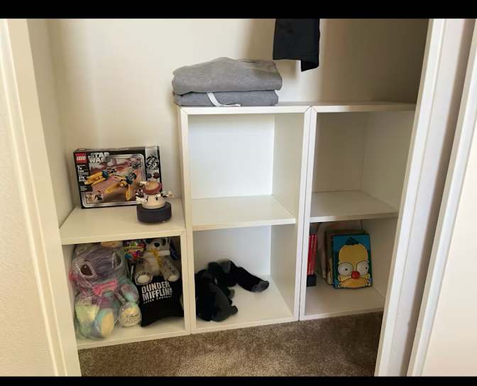 Stacy's room