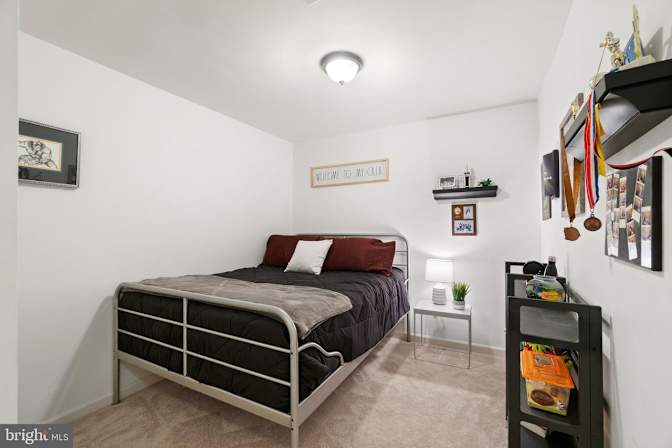 Stephanie's room