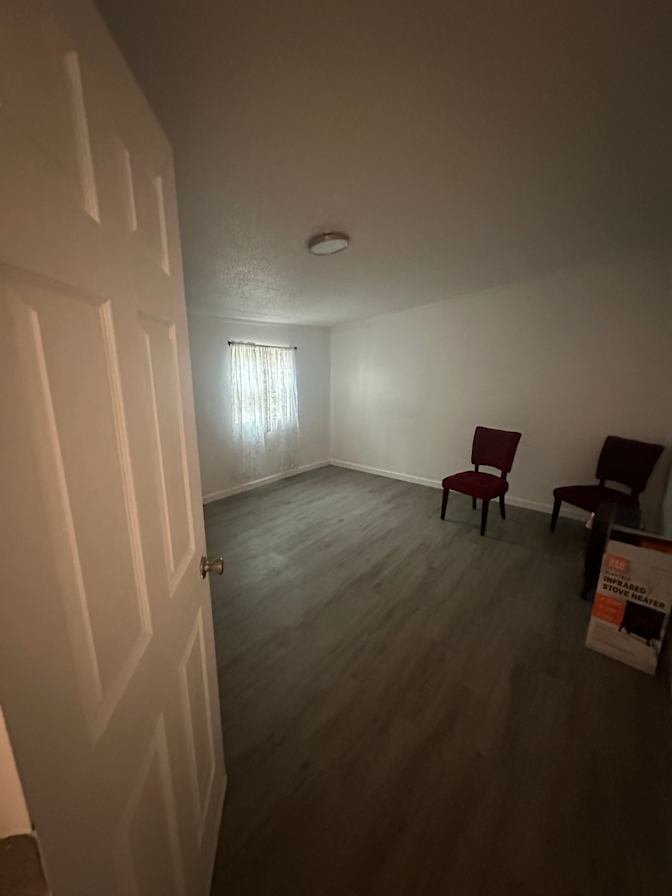 Luis Esteban Sanchez Bendezu's room
