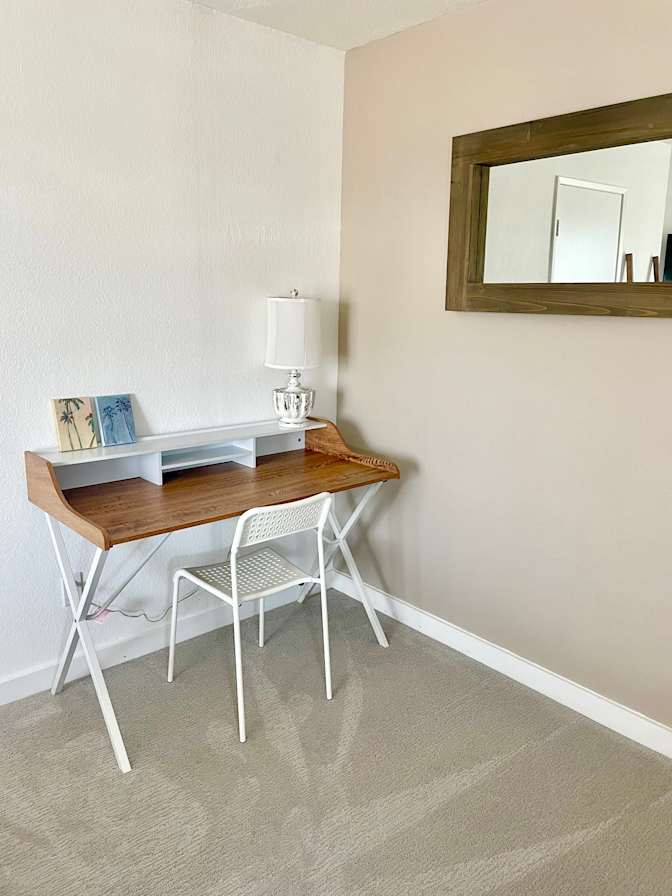 Lauren's room